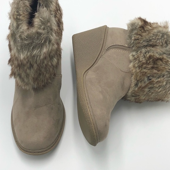 ANA BOOTS WITH FAUX FUR SIZE 8 - Picture 3 of 8
